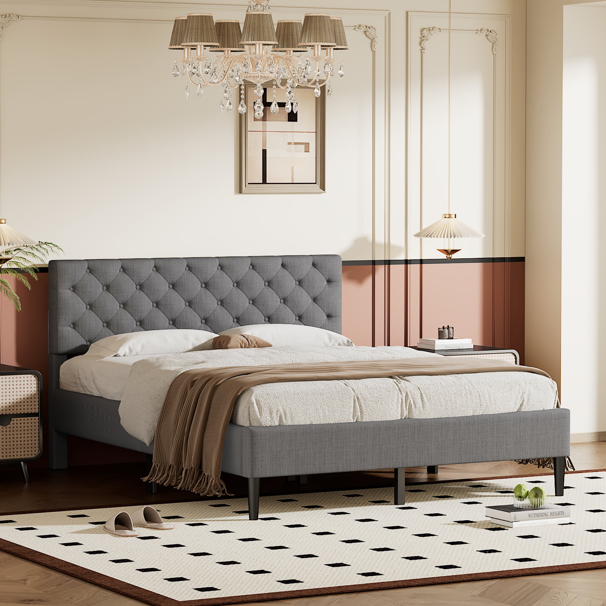 Queen Size Upholstered Linen Platform Bed