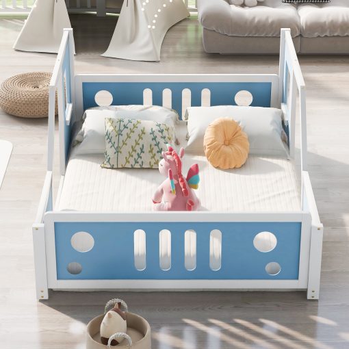 Full Size Classic Car-Shaped Platform Bed with Wheels