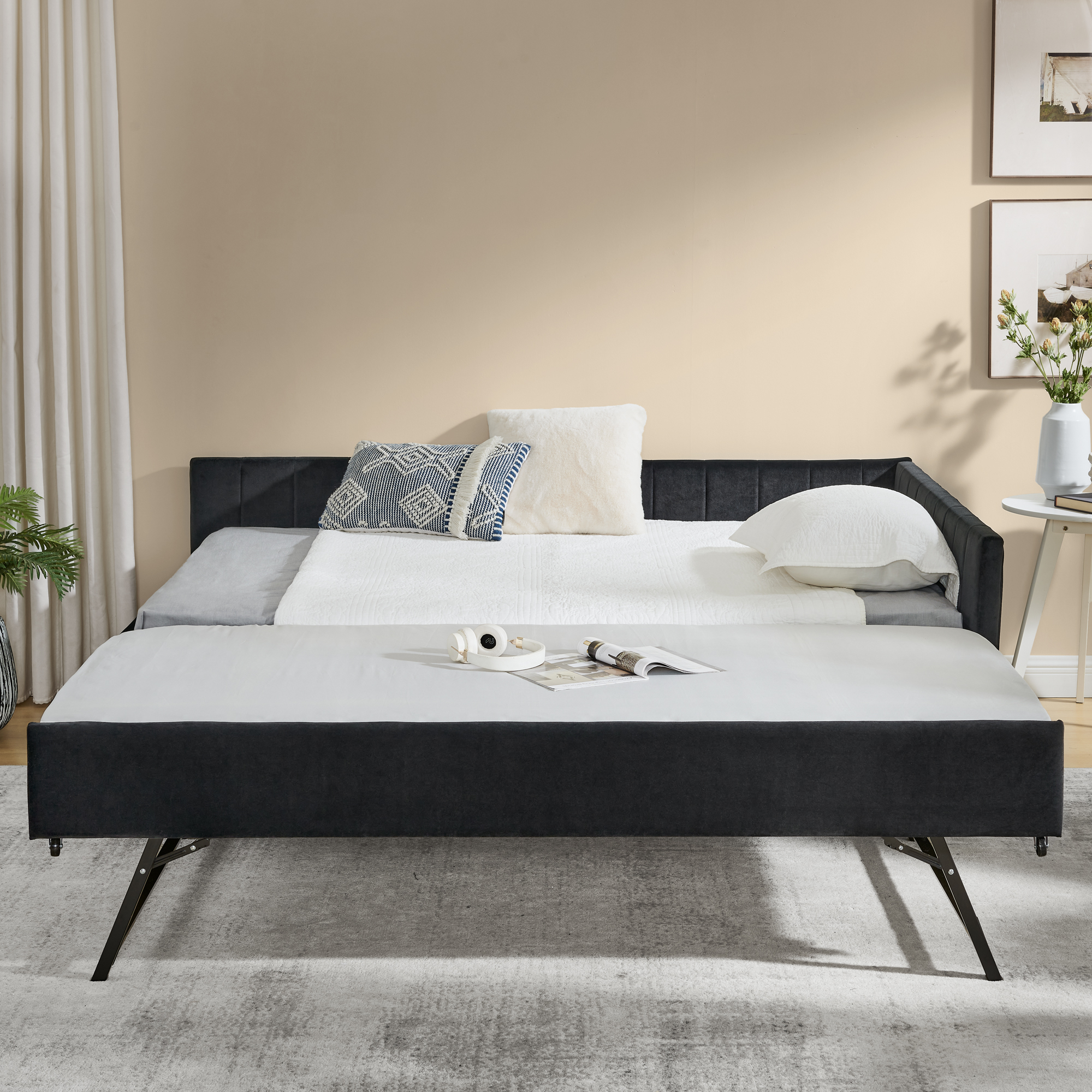 Full Size Daybed with Trundle, Comfortable Backrest And Armrests 4 Full Size Daybed with Trundle, Comfortable Backrest And Armrests