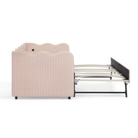 Cozy Gingham Daybed with Trundle