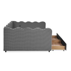 Queen Size Cozy Gingham Daybed