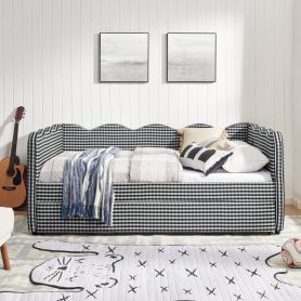 Full Size Cozy Gingham Daybed with Twin Size Trundle