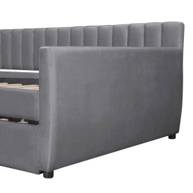 Upholstered Full Size Daybed with Trundle and Slat Support