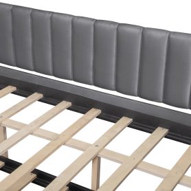 Upholstered Full Size Daybed with Trundle and Slat Support