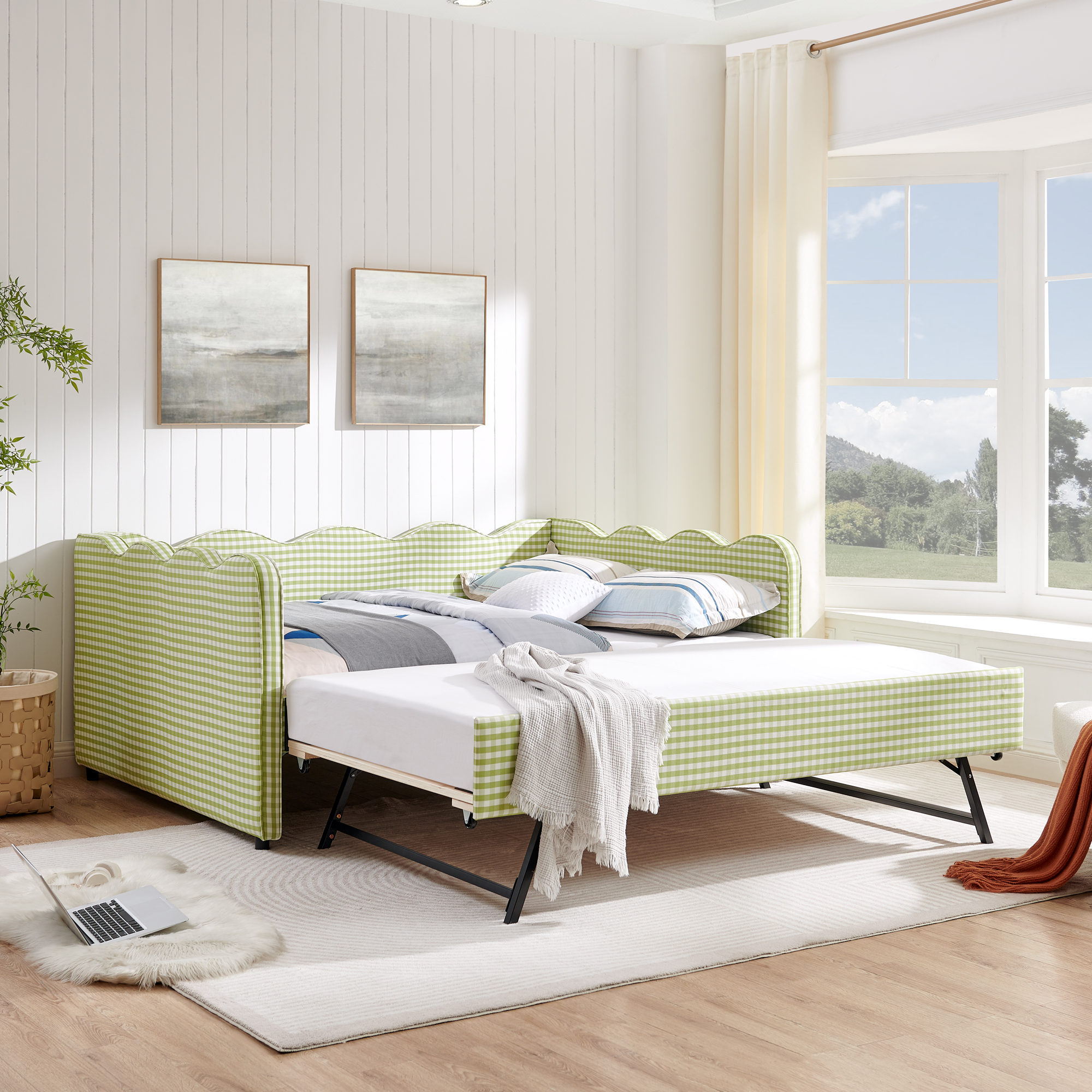 Full Size Cozy Gingham Daybed with Twin Size Trundle
