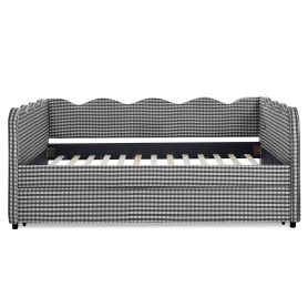 Full Size Cozy Gingham Daybed with Twin Size Trundle