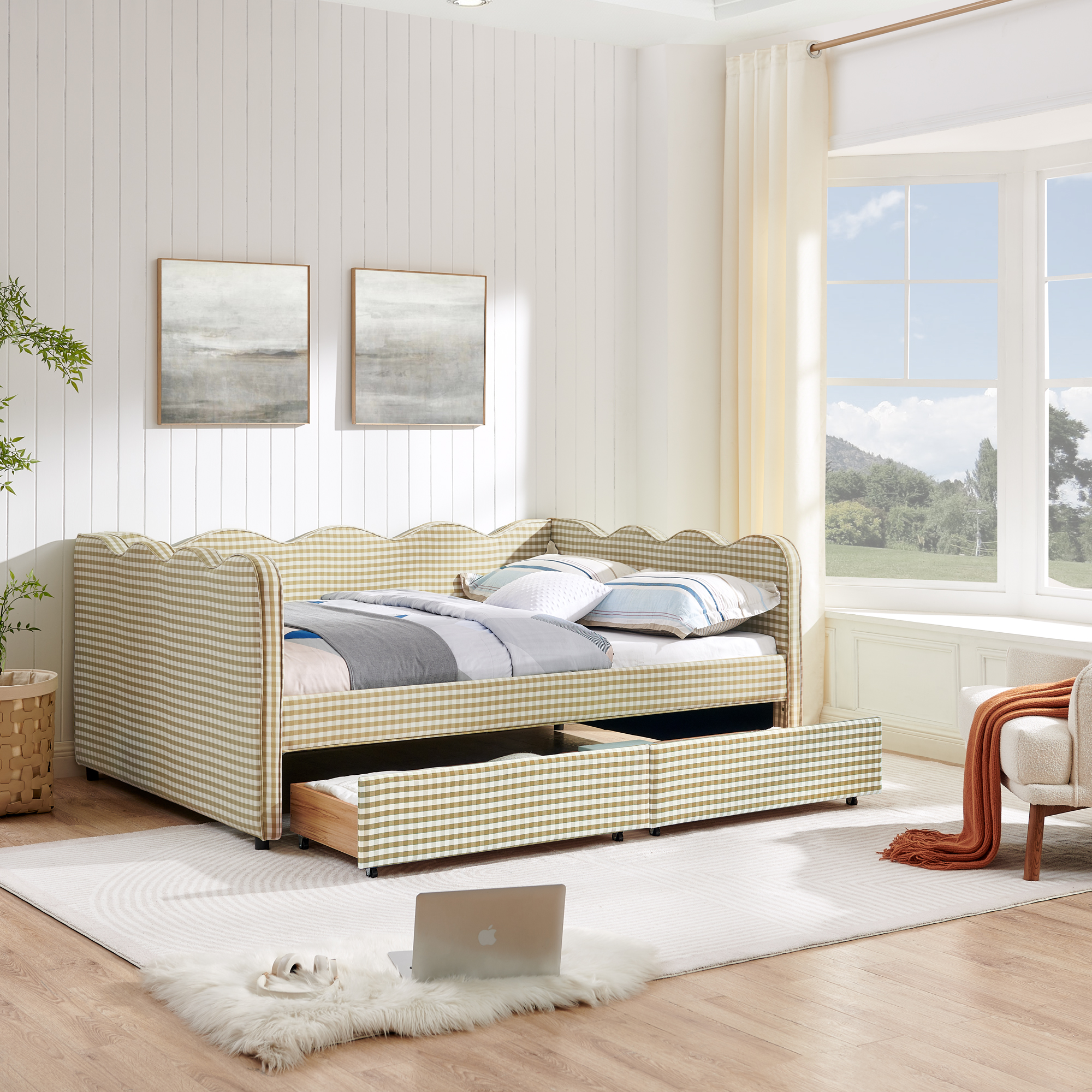 Full Size Cozy Gingham Daybed