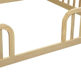Full Size Floor Fence Bed with Central Entrance