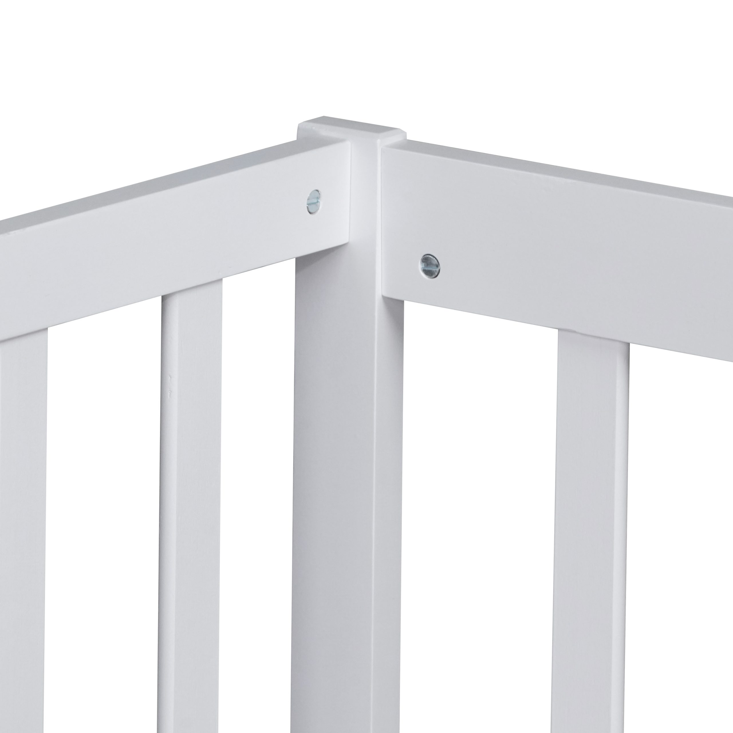 Queen Size Floor Fence Bed with Central Entrance