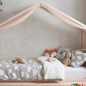 Twin Size Canopy Bed With Breathable Gauze Canopy