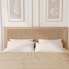 Queen Size Solid Rubber Wood Bed with Wave-Styled Headboard