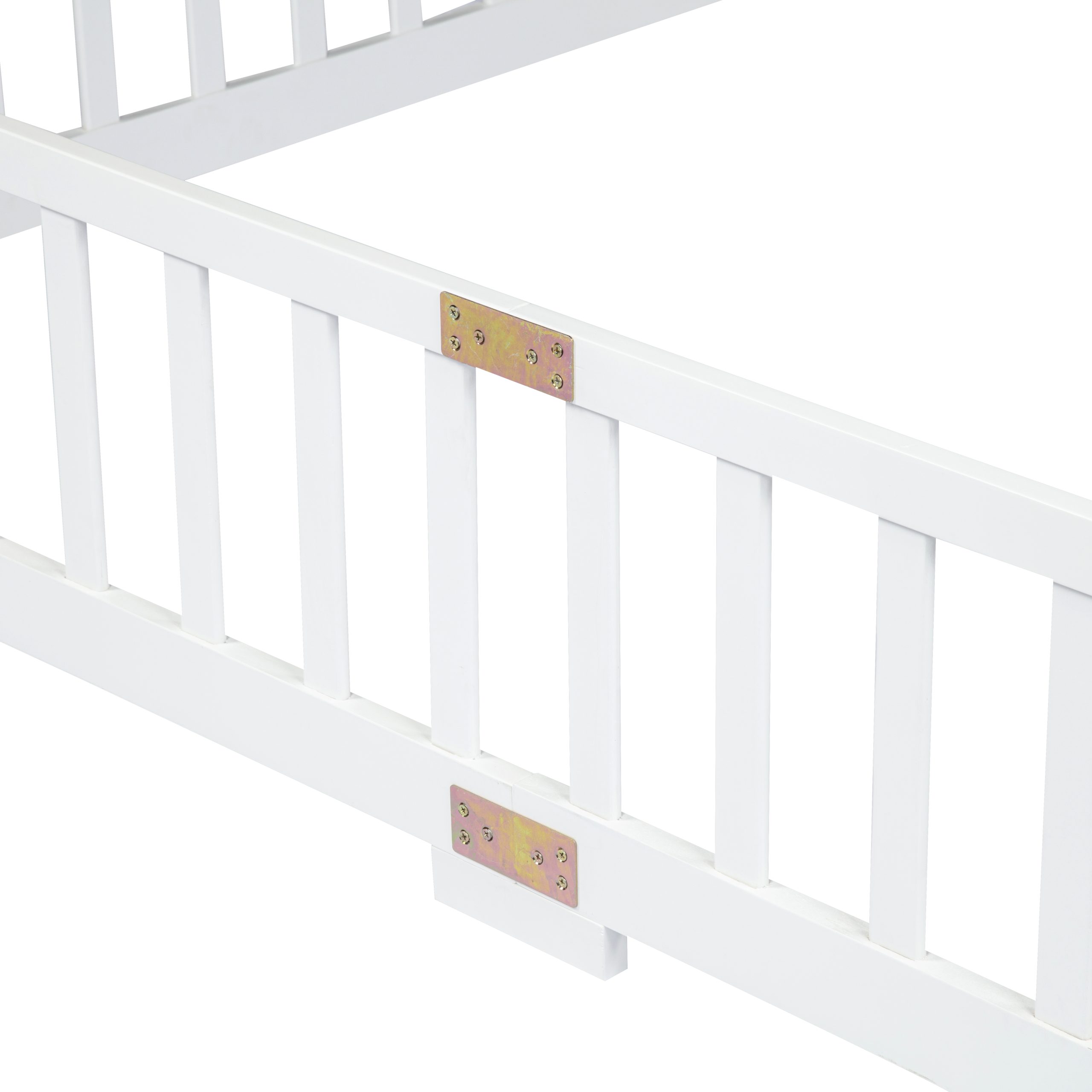 Queen Size Floor Fence Bed with Central Entrance