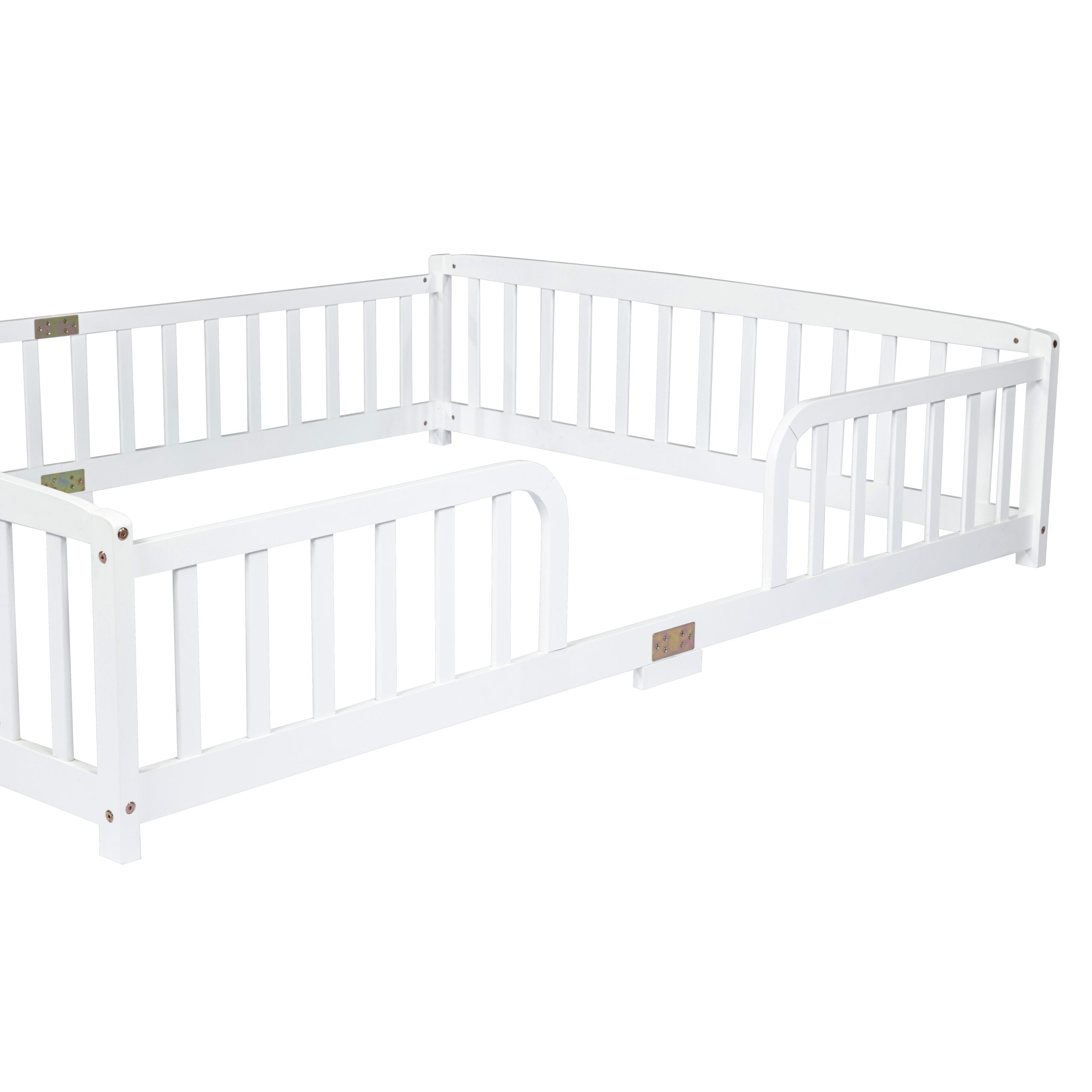 Queen Size Floor Fence Bed with Central Entrance