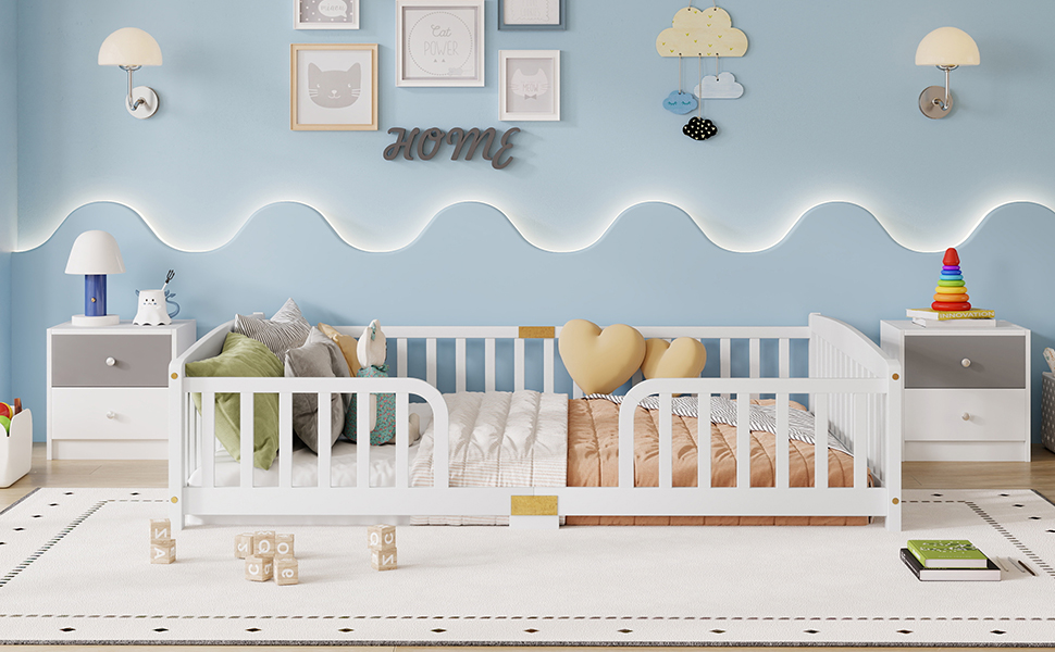 Queen Size Floor Fence Bed with Central Entrance