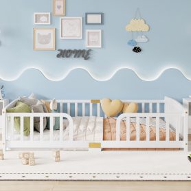 Queen Size Floor Fence Bed with Central Entrance