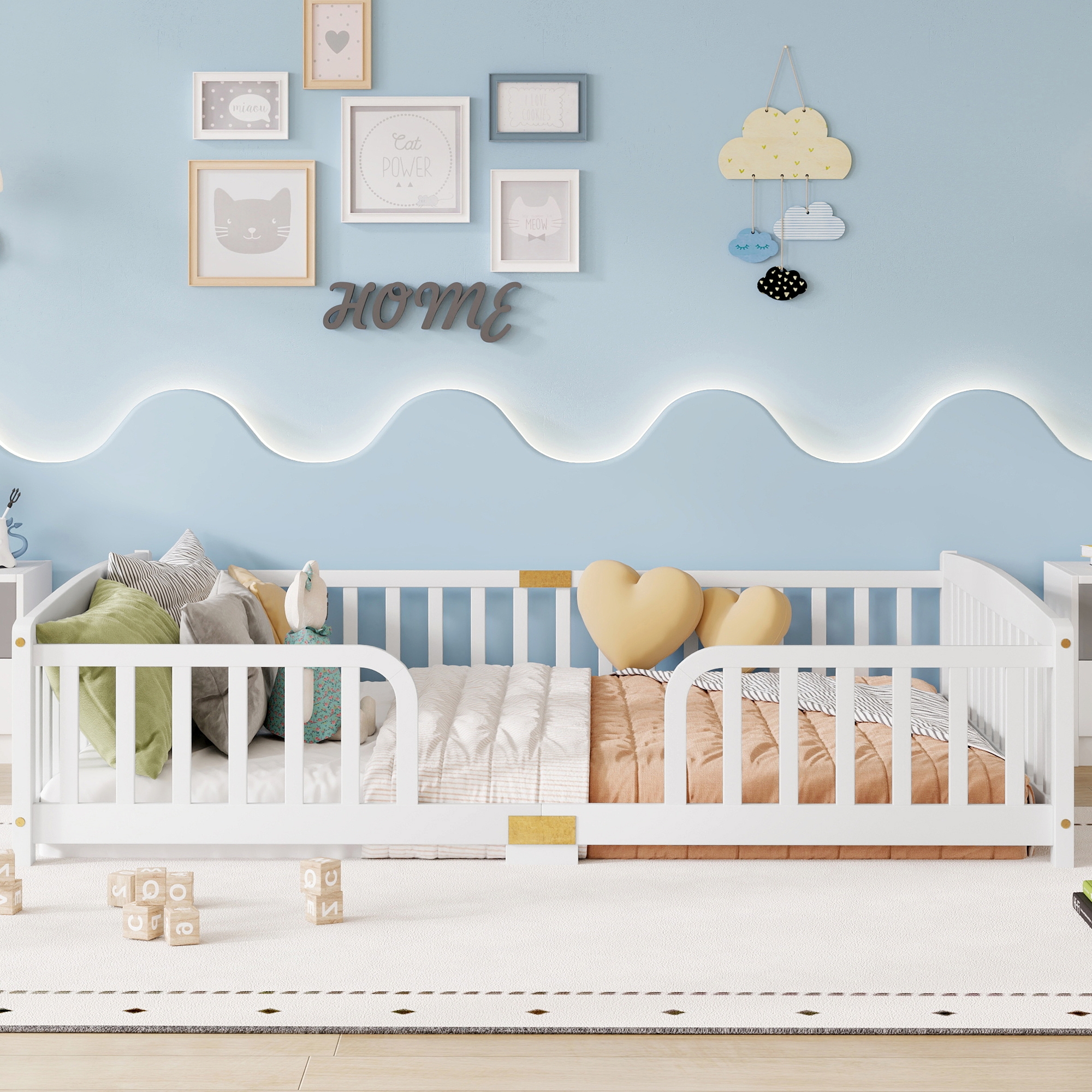 Queen Size Floor Fence Bed with Central Entrance
