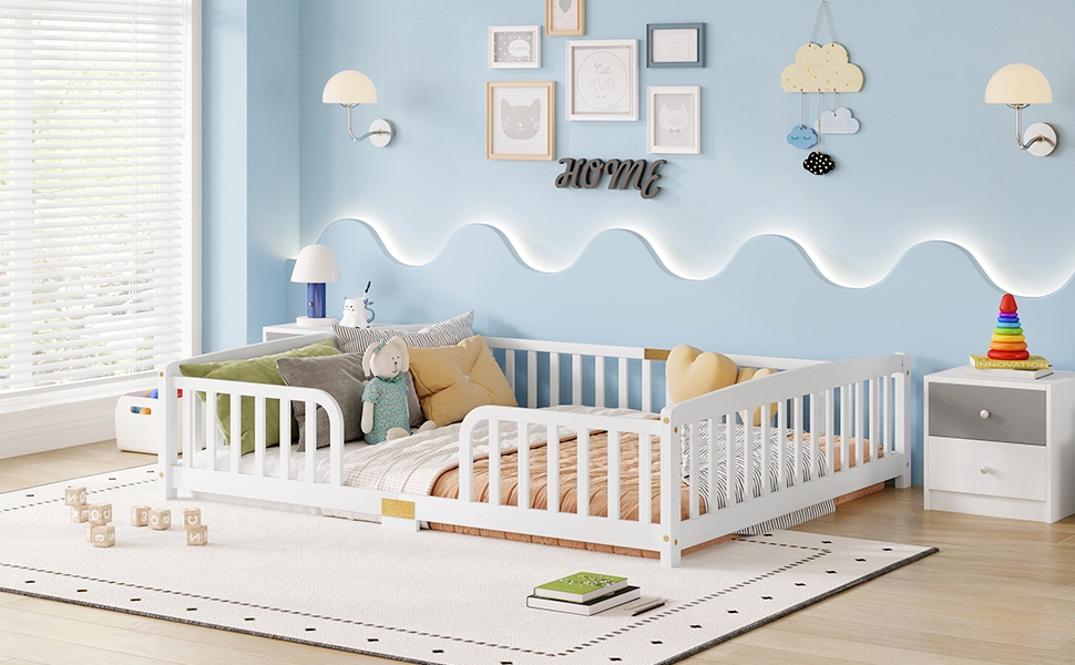 Queen Size Floor Fence Bed with Central Entrance