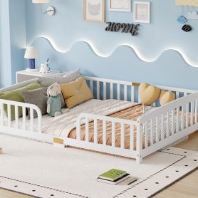 Queen Size Floor Fence Bed with Central Entrance