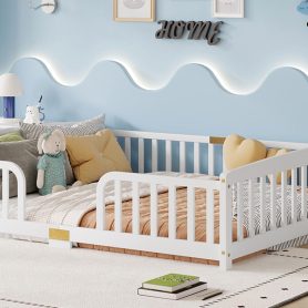 Queen Size Floor Fence Bed with Central Entrance